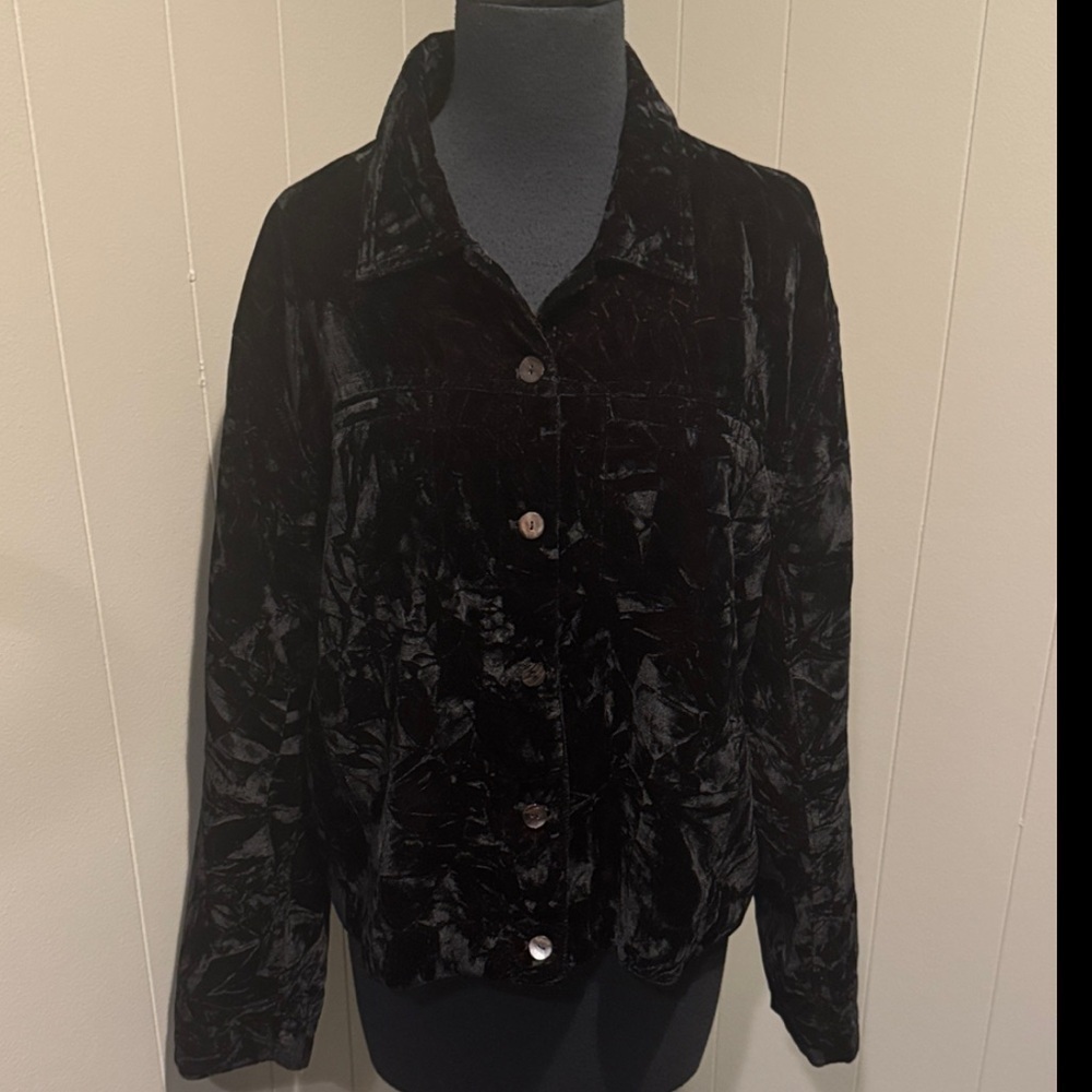 Chico’s black w/red undertones & satin lining crushed velvet jean style jacket.